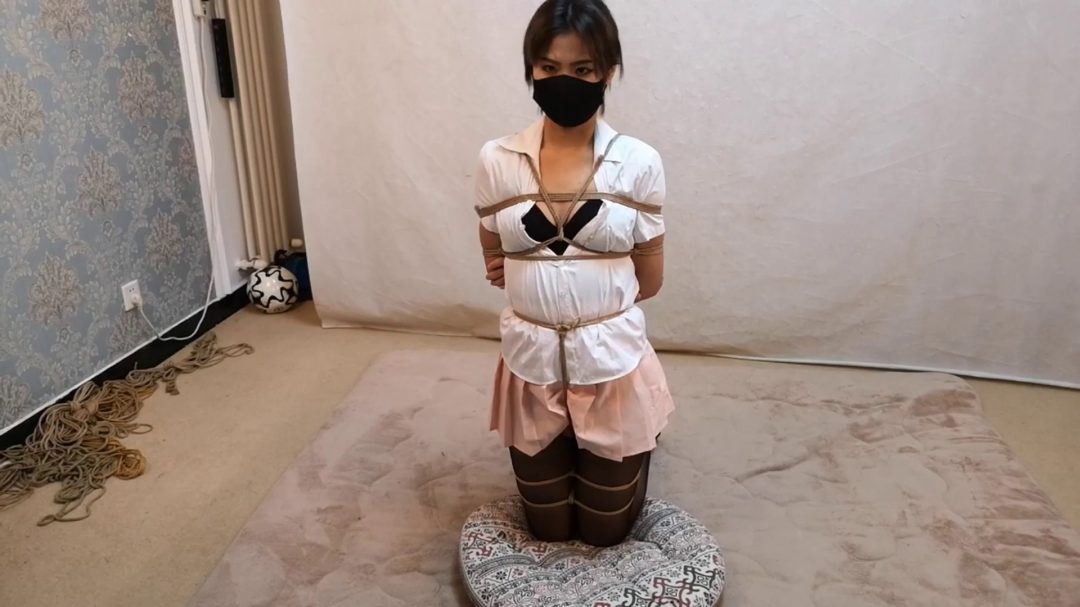 短发的佳倩 跪地股绳驷马-2