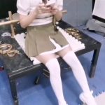 悅儿金属M腿禁锢