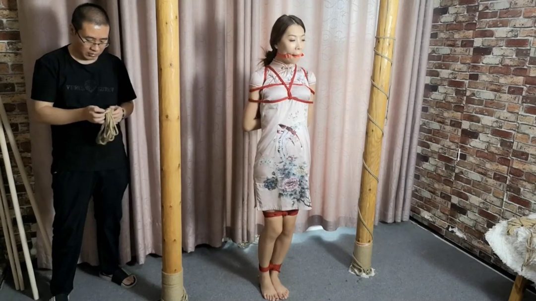 诺米 红绳日式 旗袍与口水的交融-4