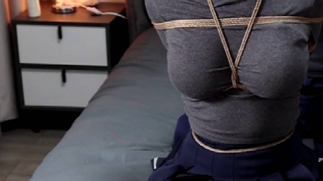 妞妞灰衫第一季 麻绳SP-3