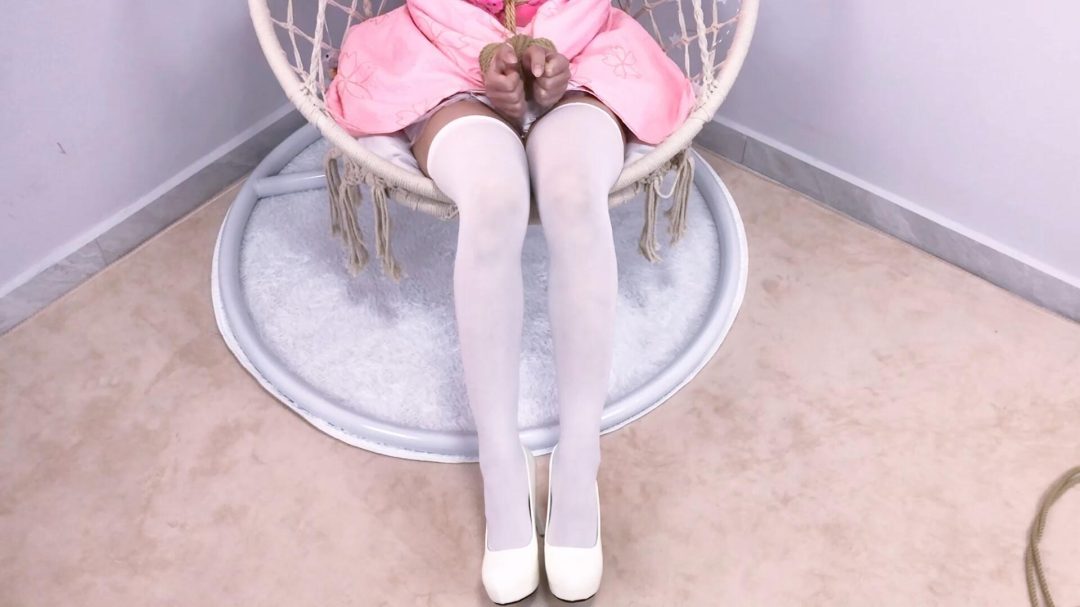 【嗷大喵】-《路崽日记》-蕾姆cos+胸缚胸前手腕捆住+蟹缚折腿捆+电击电到手指抽搐流口水+分腿吊腿缚+口球+解开展示+日式紧缚+多节并腿缚-6