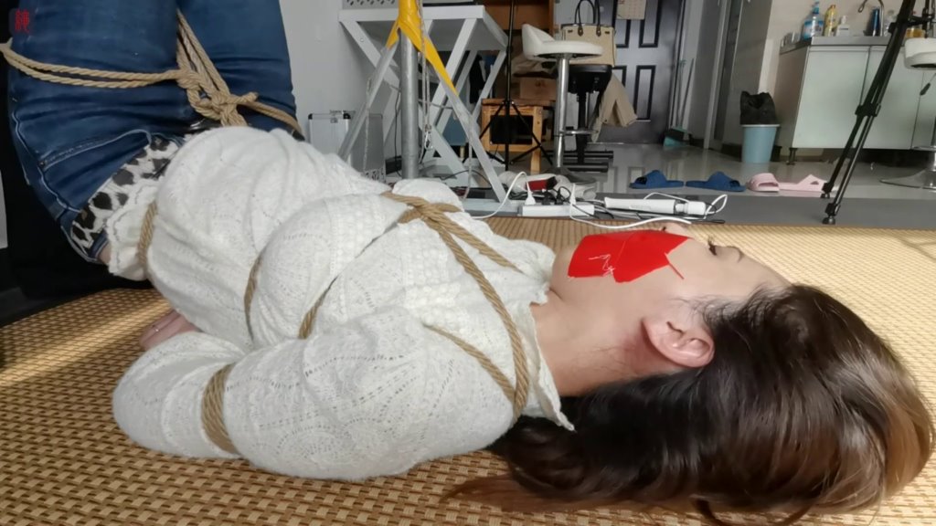 351b1d95434a2dd0bdcb1e39cdeafb20