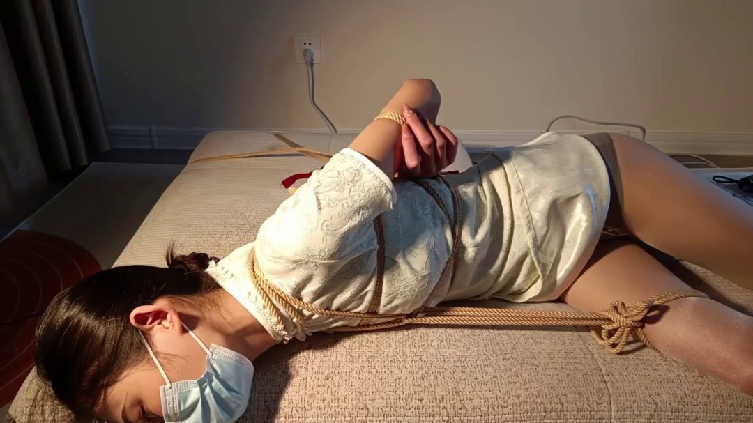 欣悦 小旗袍 仰面花样捆绑-6