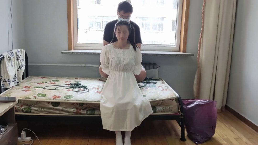 明贞 捆绑实录 白丝日式驷马马具口球堵嘴-1