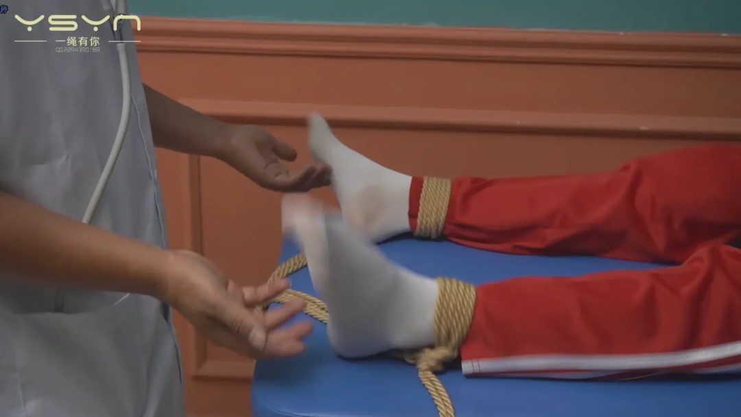 【牙科风波】学生牙疼看牙医特殊首创疗法检查口腔捆绑四肢不打麻针拔牙后被威胁椅缚蒙眼堵嘴打晕装麻袋-9