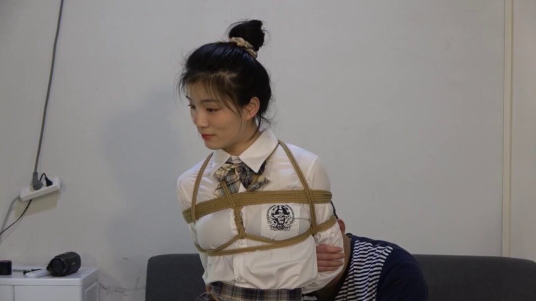 学生妹小狐狸做奴隶的日子-4