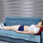 定拍作品《下》双女点穴定身加tk挠痒白袜，情节很丰富，女生颜值也很高，剧情包含定身穴、笑穴、被定住摆造型、挠脚心，情节多重反转