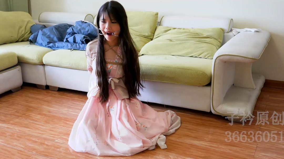 欣怡 汉服口枷-4