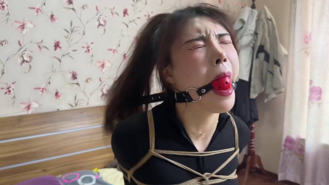 超级漫画身材美女超短裙黑丝御姐-3