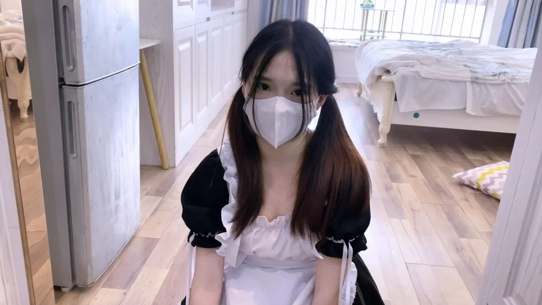 【嗷大喵】-《吃鱼的喵》-体罚篇,女仆装白丝双马尾,捡球玩法,限时20秒内把球捡回来,失败扇耳光10下,全程皆以失败为多,后期累了爬不动了摆烂了等等-6