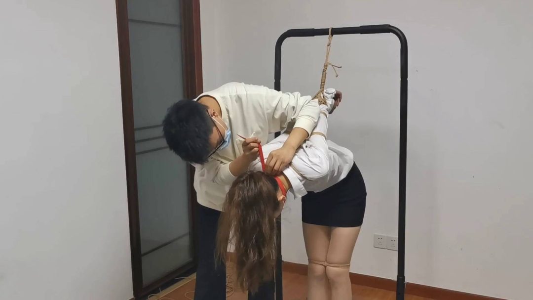 甜妹雨琪紧缚实验（挑战篇）-7