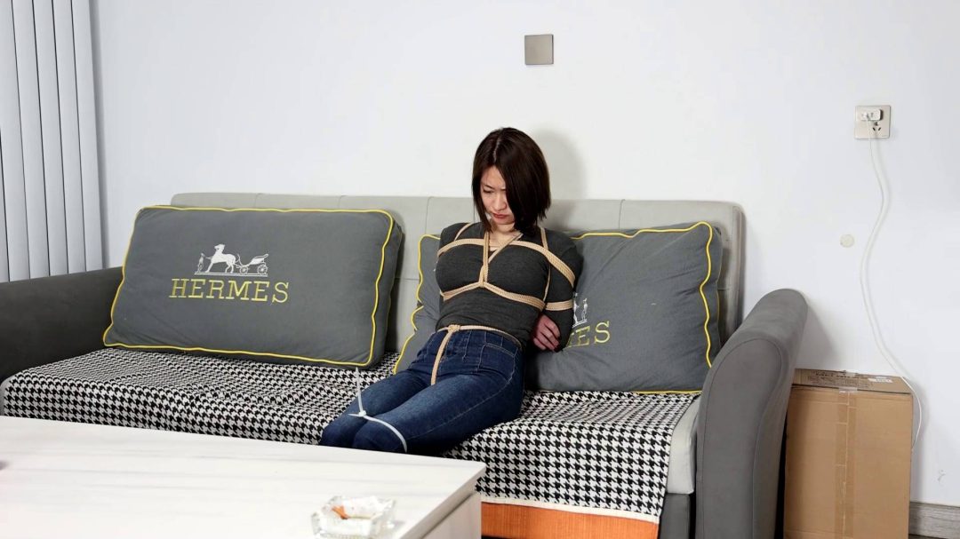 妞妞小白鞋牛仔裤第二季-3