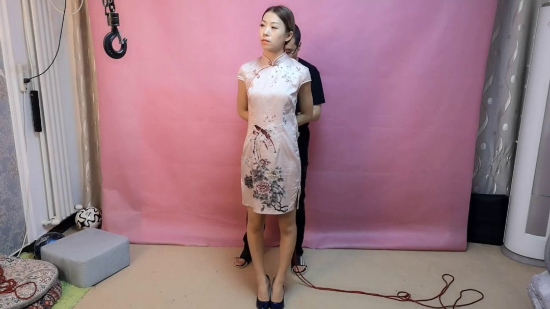 诺米 红绳日式 旗袍与口水的交融-1