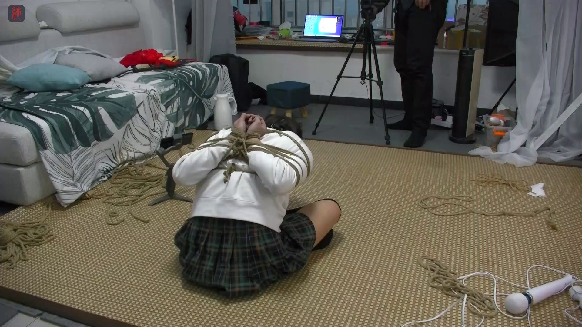 401e37cc695a49b69288552a3212971e