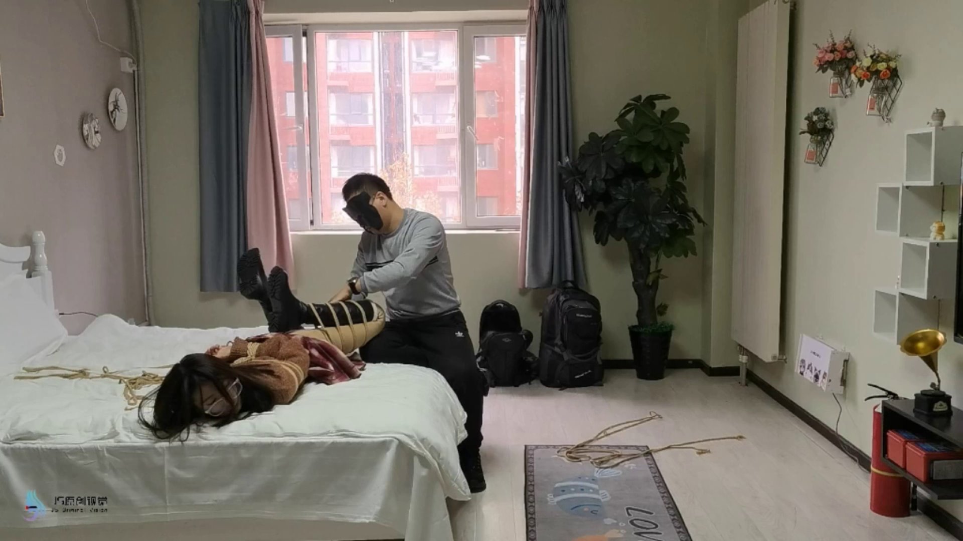 403cff9528ddebe9e2ae9893c090a1a6