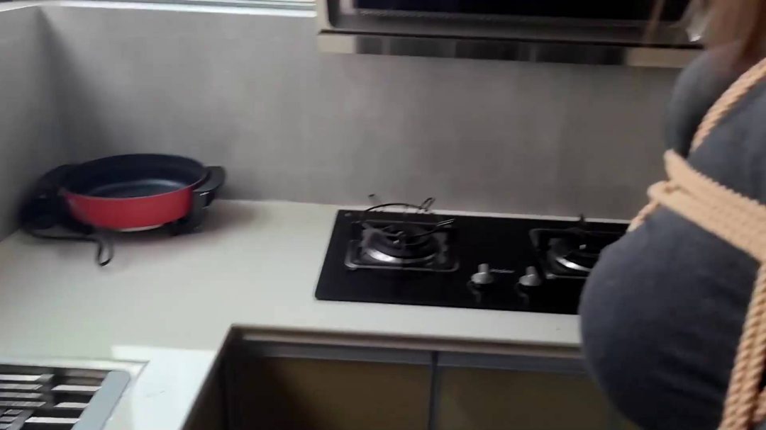 妞妞小白鞋牛仔裤第一季-5