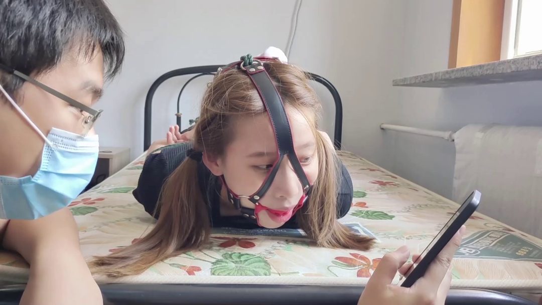 佳岚 堵嘴 驷马放置 口水直流-8