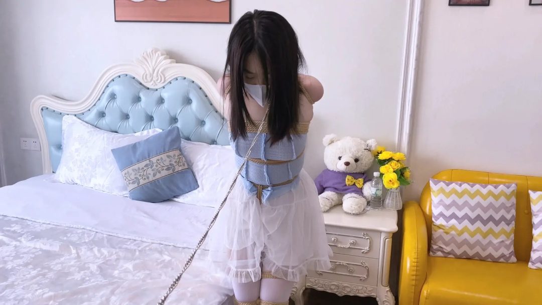 《驯服之路》-裹胸网纱裙被超紧螃蟹直臂,胸缚,股绳,严密超紧多节并腿捆蛇缚,口球,跳走-3