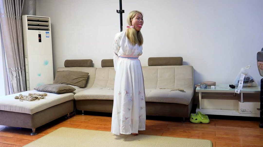 小婉 汉服 口球放置-2