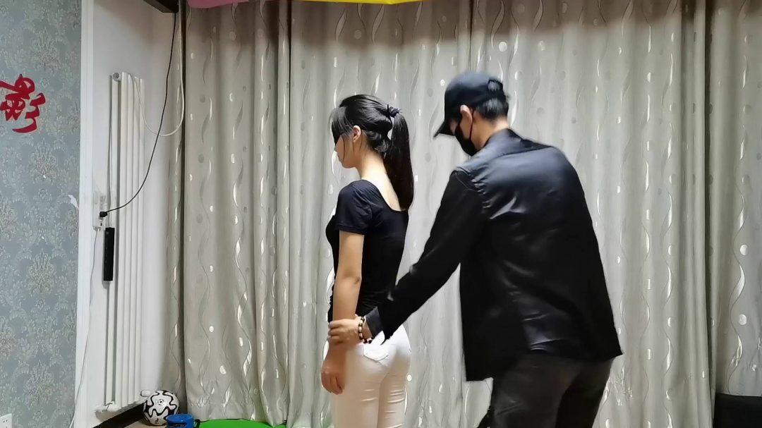 学妹欣然 超大口球极限驷马紧缚 小奴养成记-1