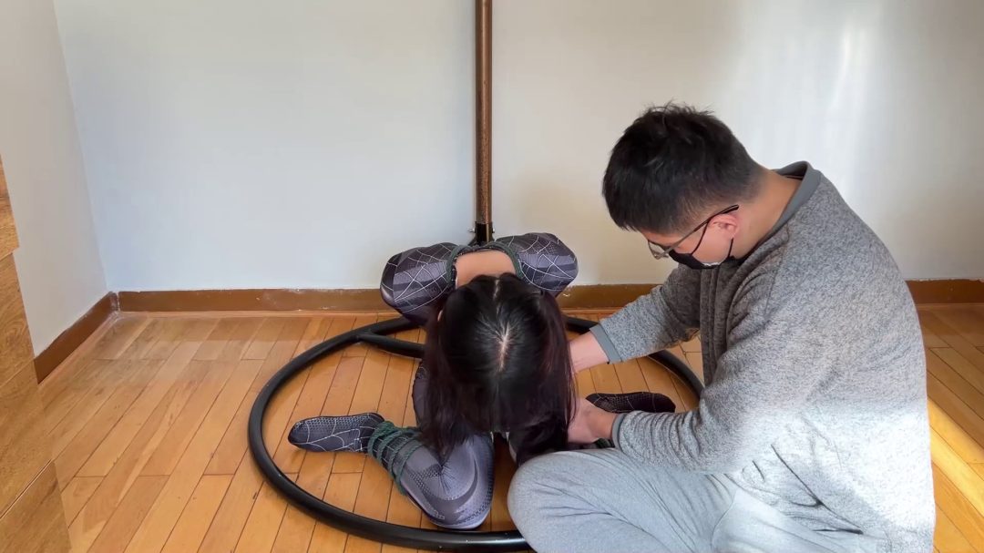 蜘蛛侠欣妍，欧式分腿极限后手吊TK-2