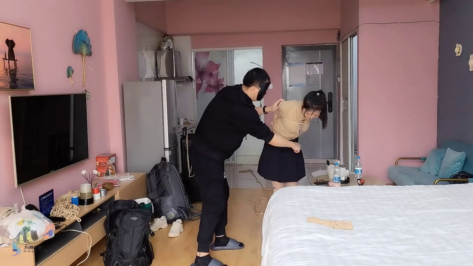 4f10a0aebca9532f142b4a7d1f069044