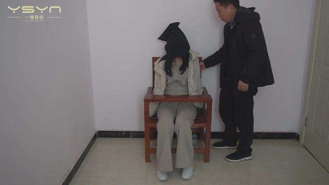 【罪途尽头】 高手缚 中式五花 驷马 手铐 脚铐 棉袜 囚服-3