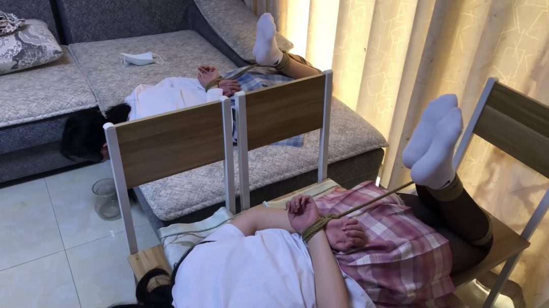 00后新人 可可和玉箫 白袜口水收集 白袜驷马TK 闺蜜款JK制服太可爱-2