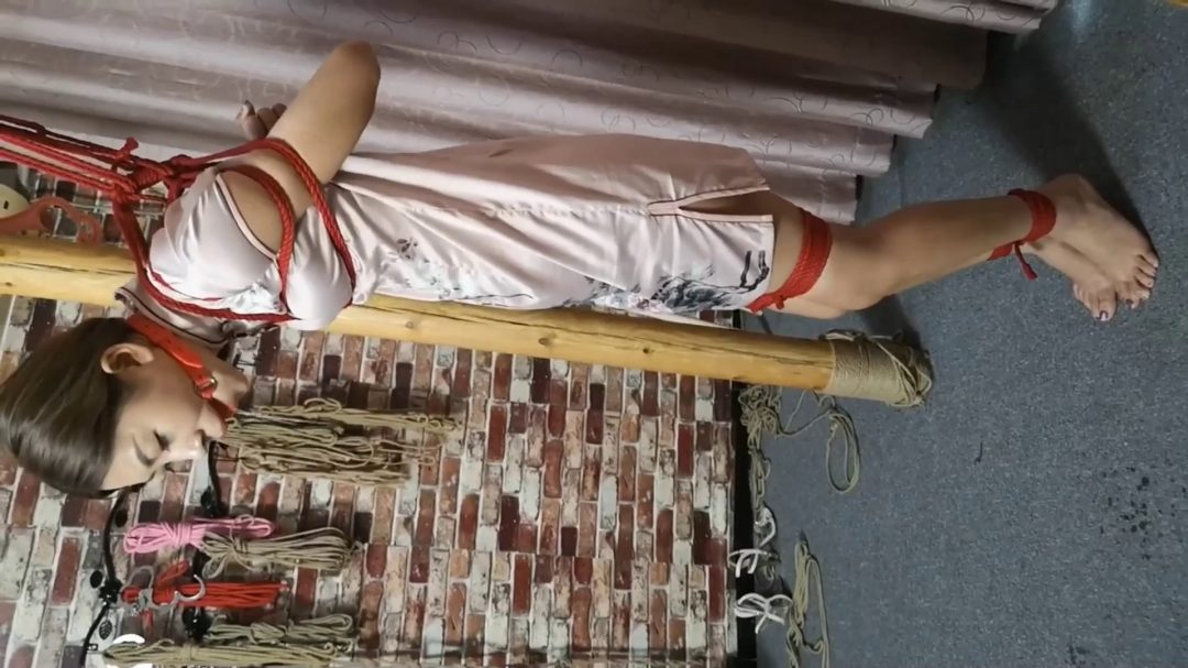 诺米 红绳日式 旗袍与口水的交融-5