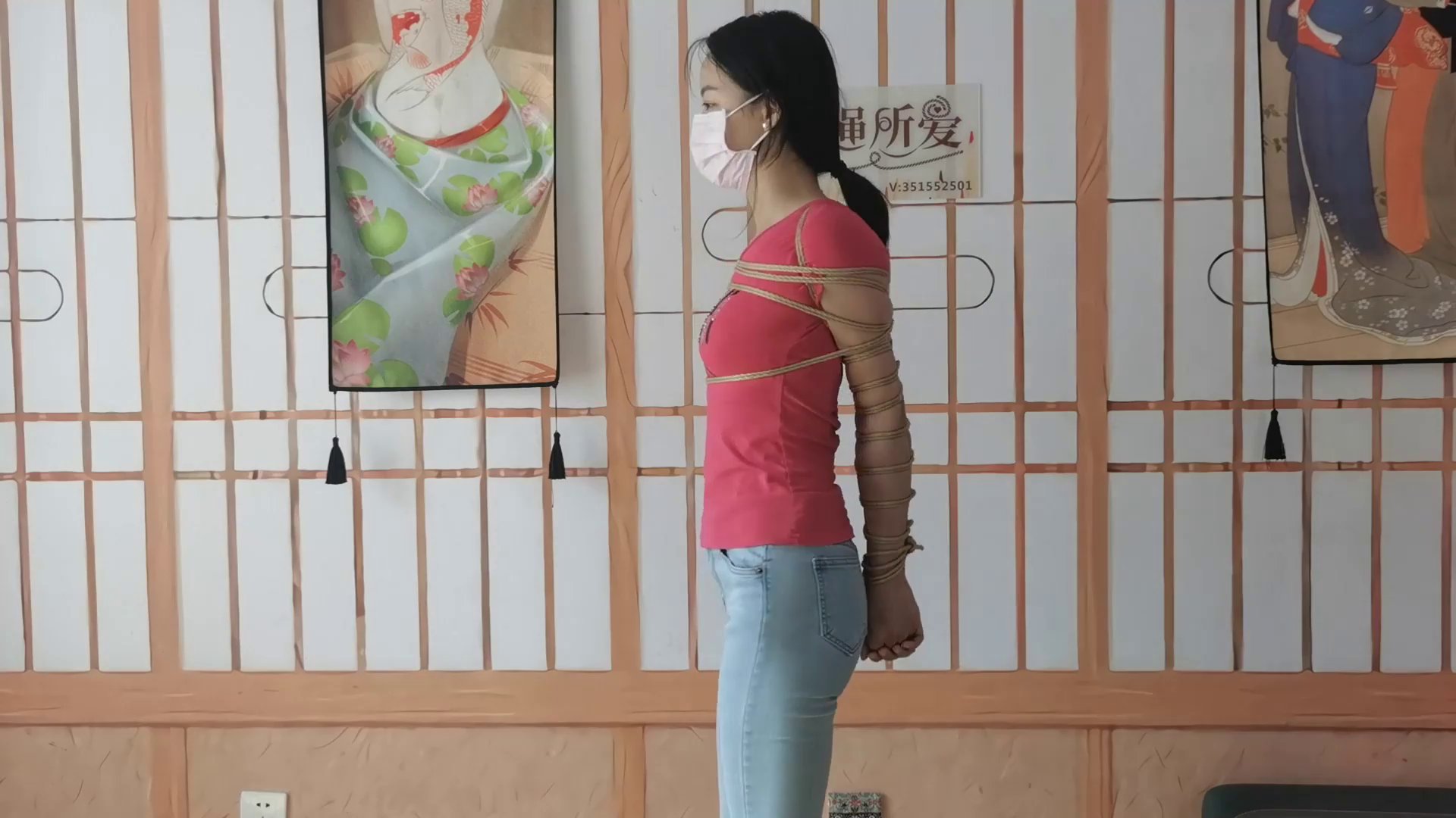 小双极限直臂捆绑