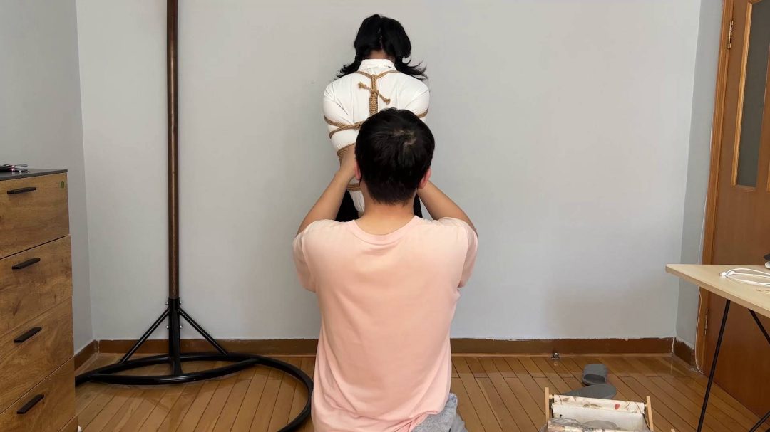 小雯暴杀驷马捆绑！严厉堵嘴TK-5