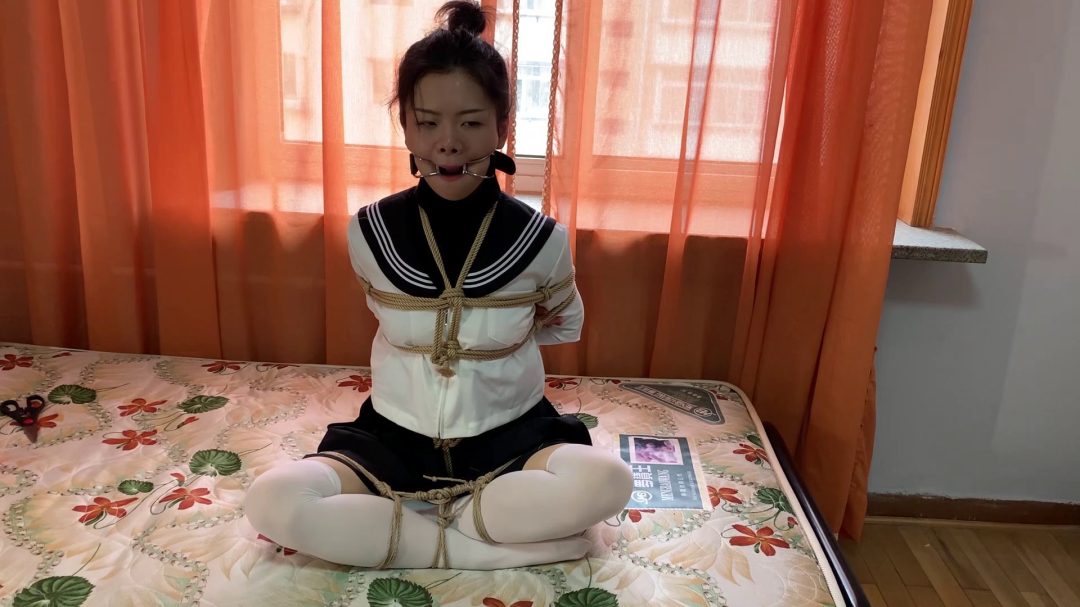 果妹 小舔犬 鼻钩口环 超紧桃缚放倒-4