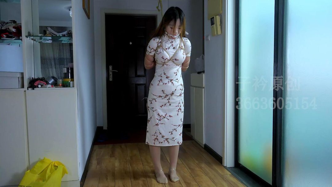 【子衿原创】旗袍五花口球一个人放置 耐力超级好，带脚钉也完全不怕疼的-2