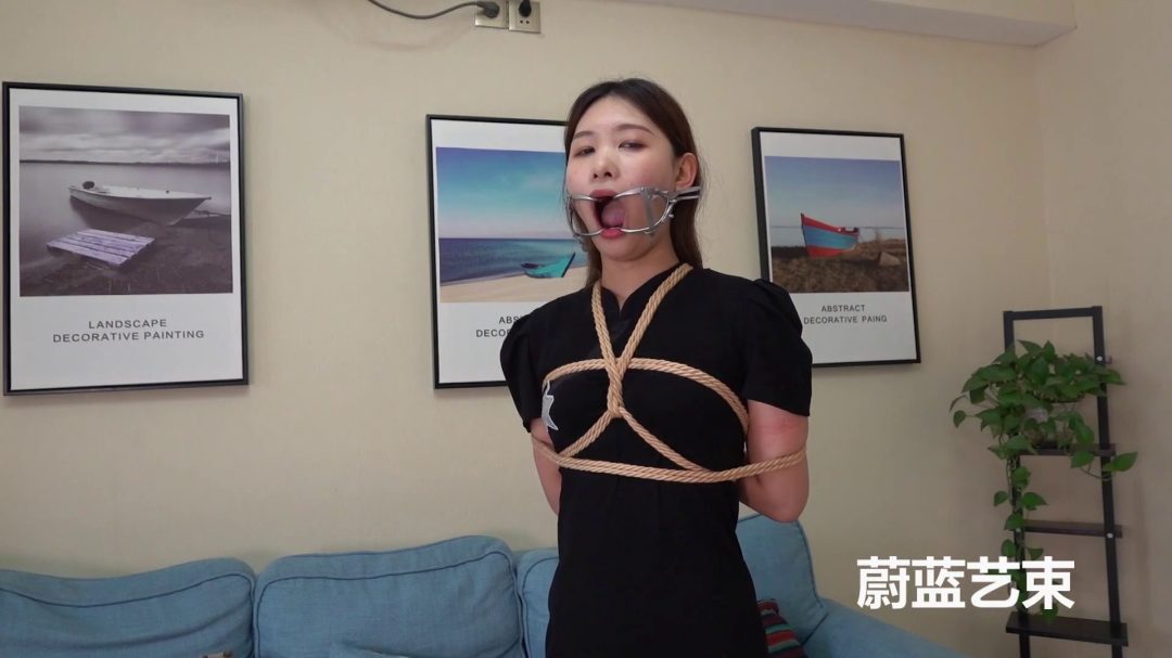 冰冰体验新款压舌口枷 口水直流 高手驷马 金属张口器-6