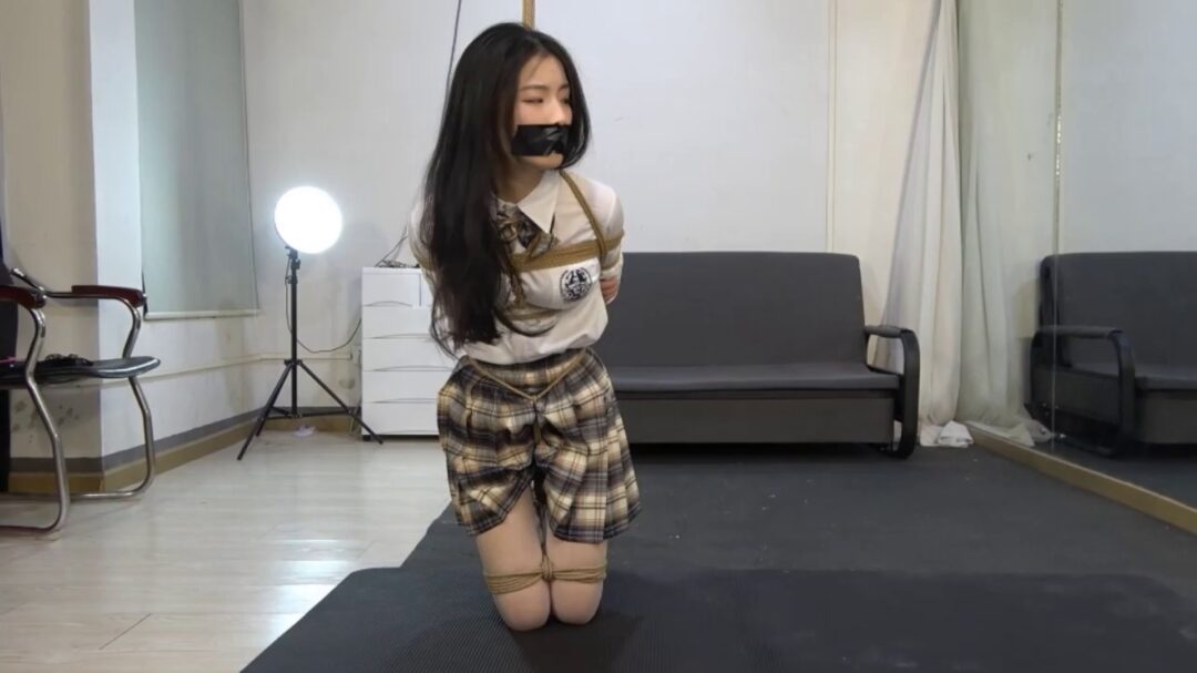 学生妹小狐狸做奴隶的日子-8