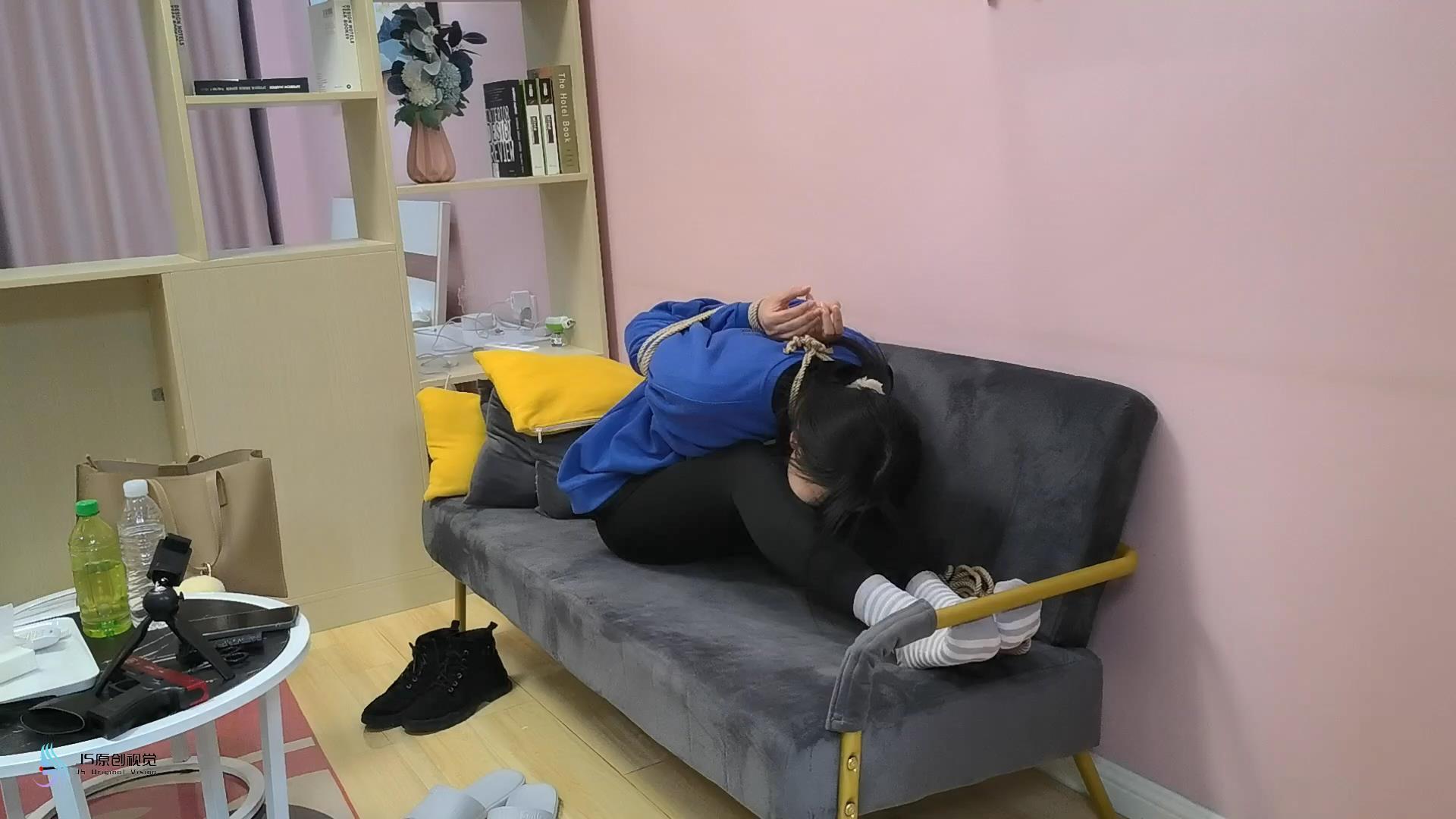 60e879a1b02ae9bc36fcfdda81b70bd1