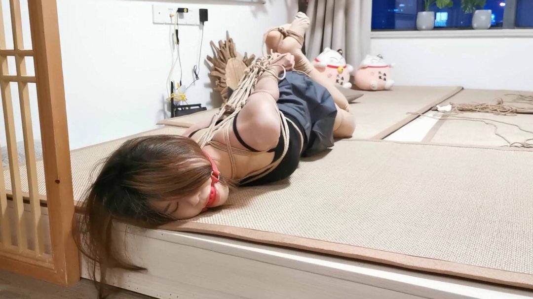 小晴直臂驷马长时间放置-8