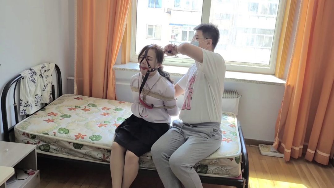 学妹小乐 驷马马具口球-1