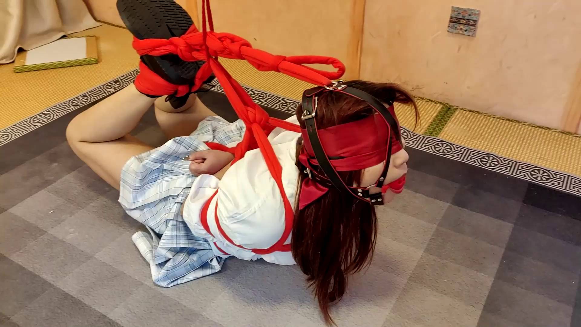 6389823e7ea8f05f04fb3a2e697e59a4