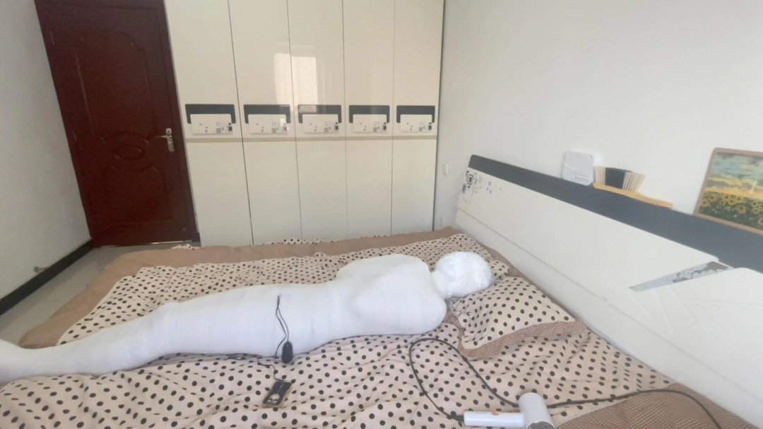 【绷带木乃伊】绷带包裹木乃伊挣扎放置-1