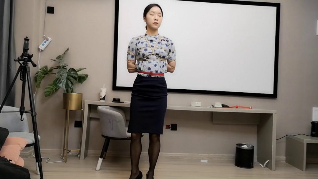 叶微 黑丝空姐 极限五花与驷马-7