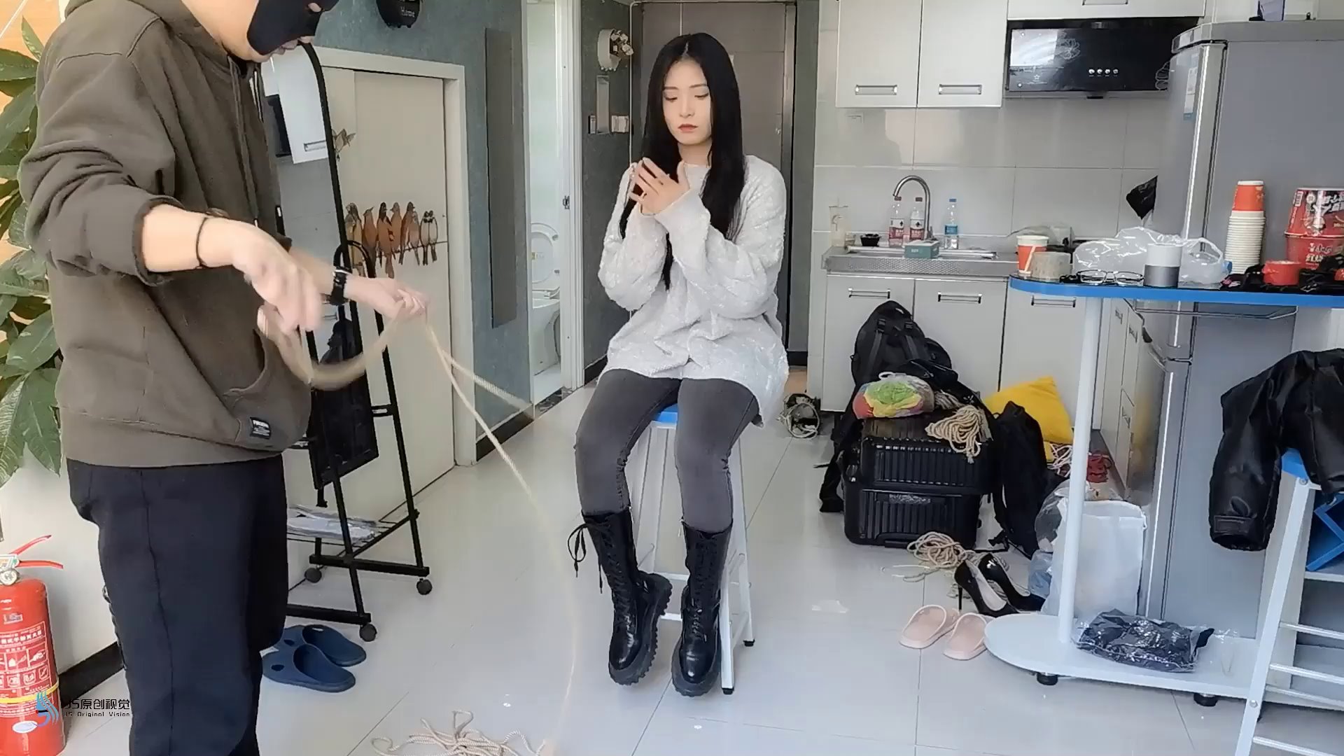 680d9bca05dab280c057b25d214a2637