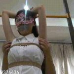 【青歌】定拍 入室玩弄长腿白领 强迫挠痒痒 原味堵嘴自缚 吊起来露出腋窝狂挠