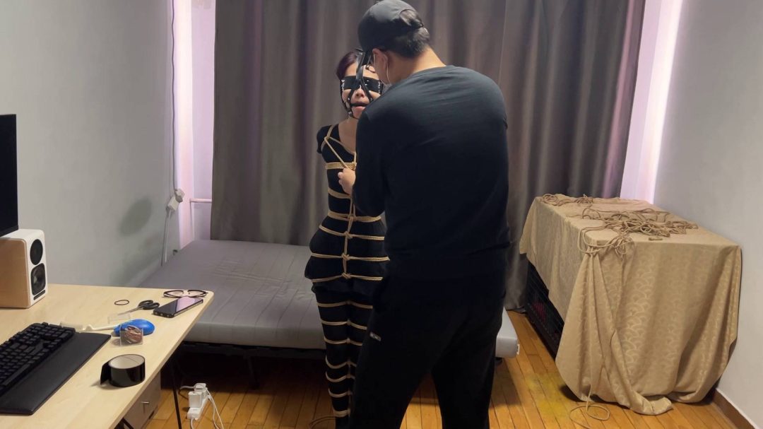 并肘蛇缚驷马黑丝舞蹈服小妹-4