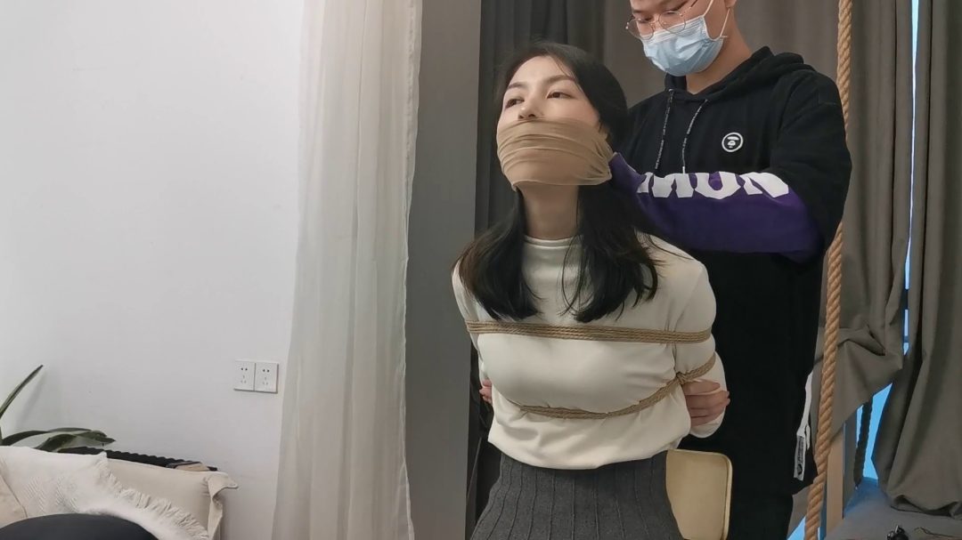 定拍莞尔OL装黑丝多种方式堵嘴-2