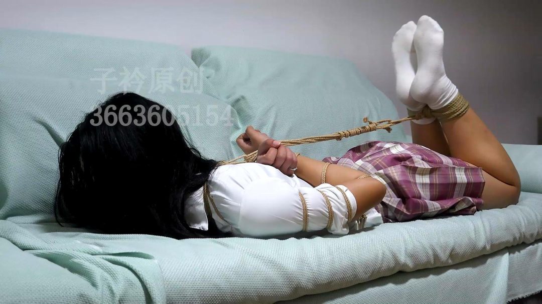 女大学生的紧缚初体验-2