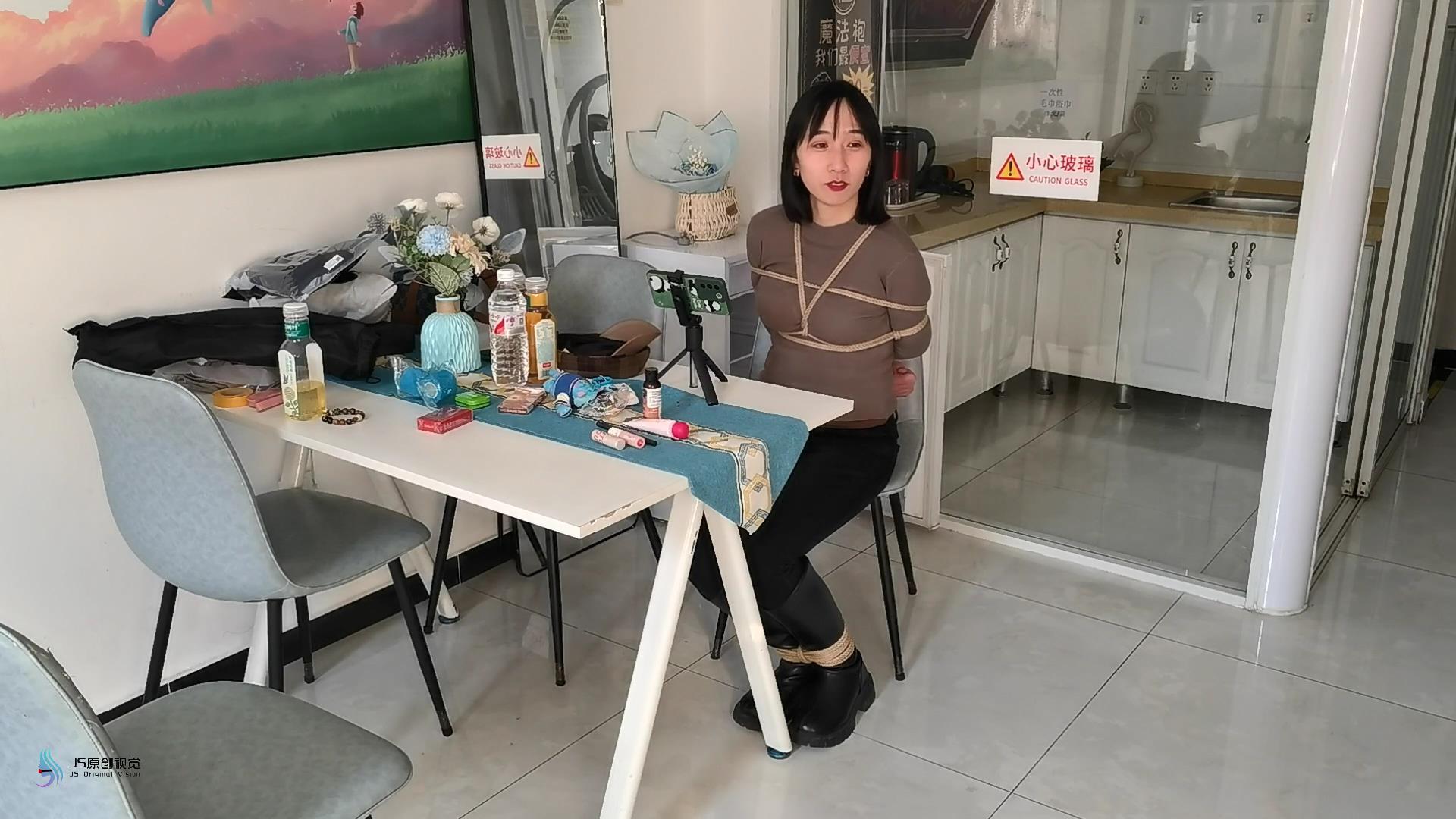 6f0519607575be0382617045f22af73c