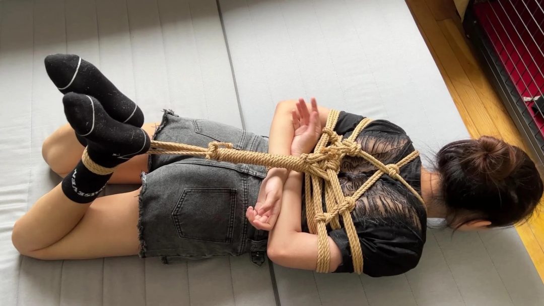小妹 短袜 纯粹捆绑挣扎-7