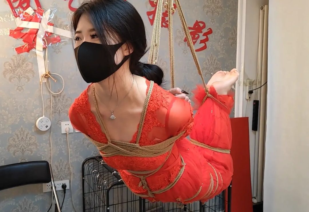 红色的新娘 悬吊-8