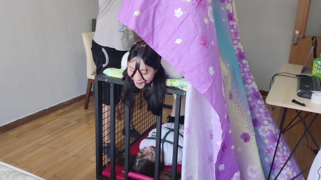 绳艺时光机！多年前欣妍和丹丹妹子的绳艺绑架微剧情片！-8